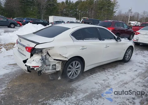2017 Infiniti Q50 3.0T Premium/3.0T Signature Edition/3.0T Sport z USA, uszkodzony, nr VIN JN1EV7AR0HM838839
